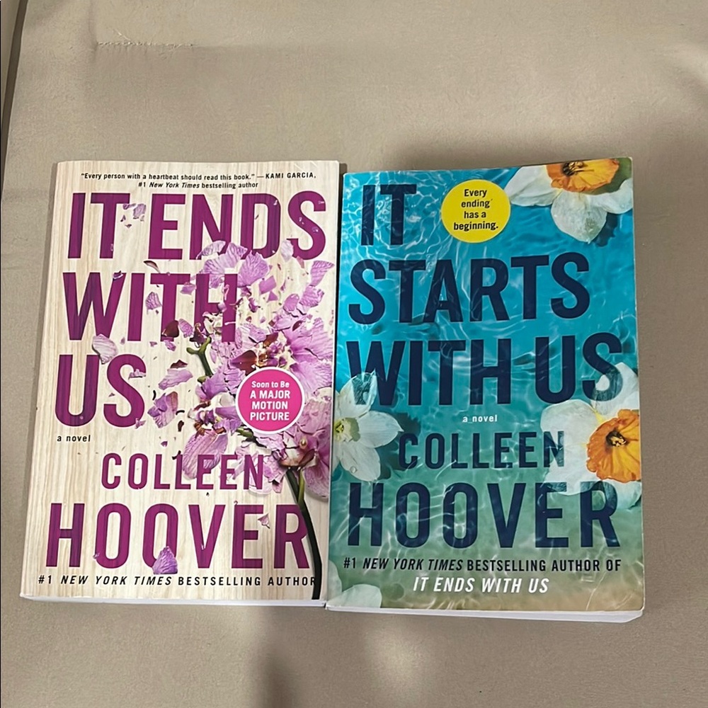 Colleen Hoover Book Set - It Ends With Us & It Starts With Us